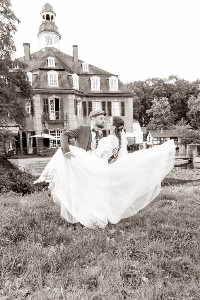 Hochzeit im Wasserschloss Hackhausen in Solingen
